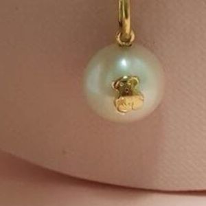 Looking for this pendant 😍